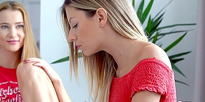 We Want Your Cum Stepbr - Ivi Rein And Rebecca Volpetti