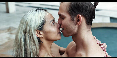 Time Freeze - Photographer Freezes and Fucks Celebrity Yoga Influencer Veroni...