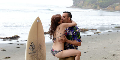 Penny Pax gives a great head and gets fucked on the beach
