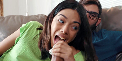 Harmony Wonder pleasuring bearded guy on leather couch