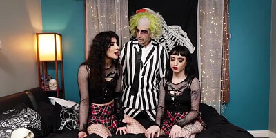 Anna Starr & Nikki Slick - Just Call On Beetlejuice