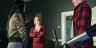 Sam Bourne And Liza Del Sierra - Asstronomy With Curvy Milf