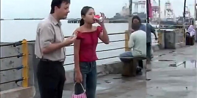 Filipina Deep-Throats and Pound a FIRM Dick