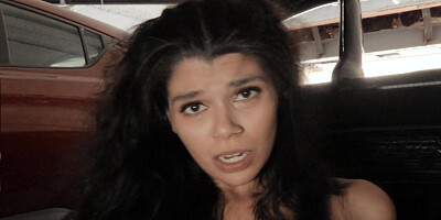 Cutie Harley Haze knows how to get it