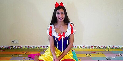 Mila Fox - Snow White And The Seven Dwarfs