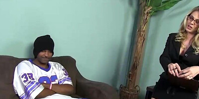 Angela Attison had ultra-kinky, bi-racial romp the other day and couldn't stop screaming while nutting