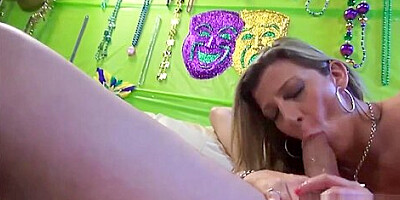 Sarah Jay Has Her Moist Snatch Plugged