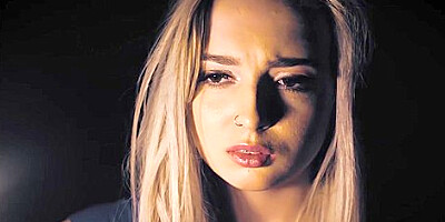 Gives Pussy To Her Stepbrother To Fuck With Lexi Lore