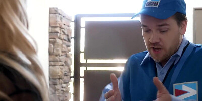 PUREMATURE Big-Titted Mature Linzee Ryder Strokes Fat Pouch