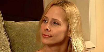 Blonde Milf Facesitting Teen 18+ Babysitter