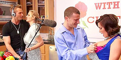 Indescribable Curvy Trailer - Exxtra With Diamond Foxxx