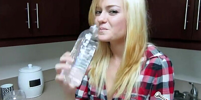 Sisters Best Friend Chloe