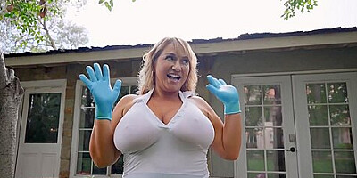 Miss Raquel And Melony Melons In And Pawgs Interracial Thre