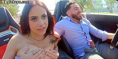 Public fucked babe with bigass and boobs rides her BF in car