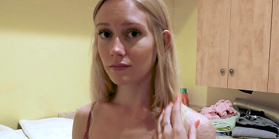 Teen blonde Emma Starletto gives a blowjob and gets cum in her mouth