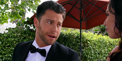 Gorgeous Aidra Fox gives a blowjob and has sex with fiance