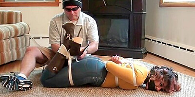 Sahrye bound in boots