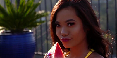 Puny Chinese cutie gets her pretty face splattered with jism