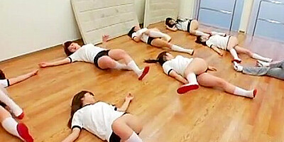 Japanese schoolgirls get their faces drenched in cum
