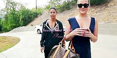 Adriana Chechik, Alexis Texas - Alexis Texas Loves Girls Scene 1