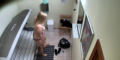 Shaved Young Tight Pussy Cought in Solarium