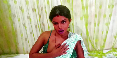 Sexy Indian Bhabhi solo show in saree