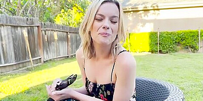 Lindsey Lakes In Hot Stepmommy Seduced By He