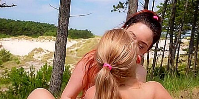 Lana Lush And Hailey Haze Lesbian Dutch