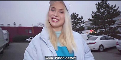 Vera Jarw And Martin Gun - Is This Your Creamy Pizza