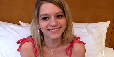 Deaf teenager makes her first porn