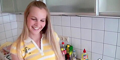 ROSE DELIGHT GETS HER CUM DOSE IN THE KITCHEN