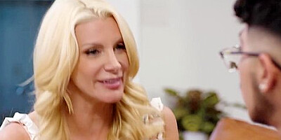 Brittany Andrews - Mature Stepmom Milf Has A Stepson Fantasy
