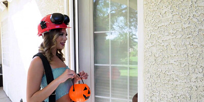 Trick Or Treater Tiffany Watson Bangs Big Black Man