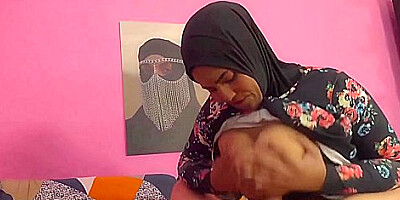 Milf In Hijab Seduced Repairman Rough Sex