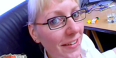 Beautiful Lavandra Gets Her Big Ass Fucked Hard In The Office