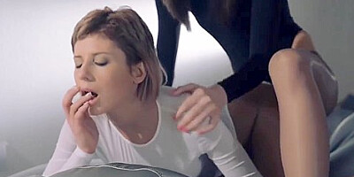 Skinny Lezzies Catchy Adult Clip