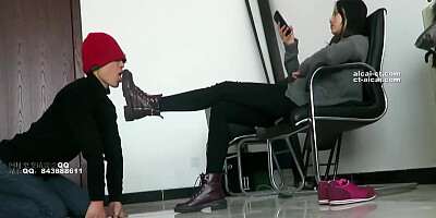 Asian Victim Slurp Domme' Foot