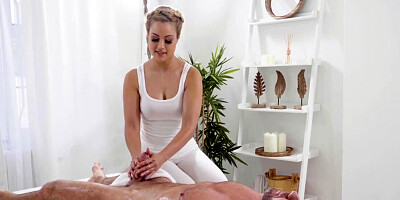 Dutch mommy getting fucked and creamed because why not