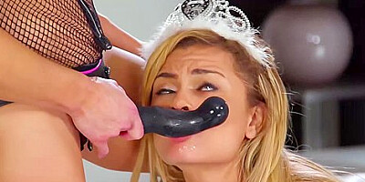 Teen 18+ Fucked By Strap On Stepmom - Destiny Cruz And Sophia West