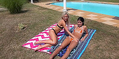 And Lady Dee In Plastic Lola And At Teenager 18+ Dirt