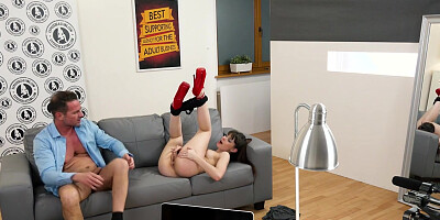 Sweet French Luna Rival passed porn casting