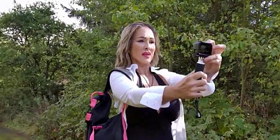 Stacked blonde cougar seducing the car mechanic for sex