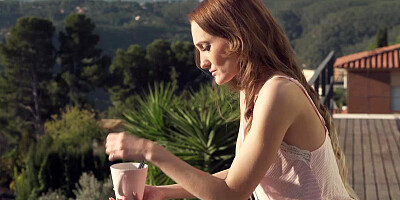 After shower man fucks nice girlfriend in anus