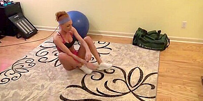 Jenny Fucking her Personal Trainer