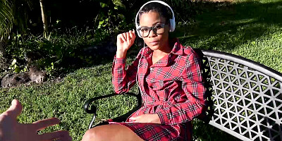 Ebony nerd Arie lets a white guy facefuck & pound her pussy outdoors for cash