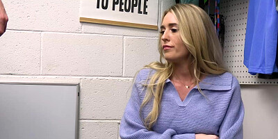 Sarah Taylor letting two officers fucks her