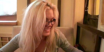 Ivanka in amateur nude blonde showing off her goods