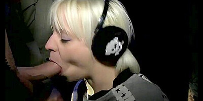 DJ or BJ with sexy cock sucking Loz Lorrimar