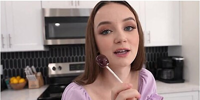 Stepsisters Sweet And Creamy Easter - S10:E9