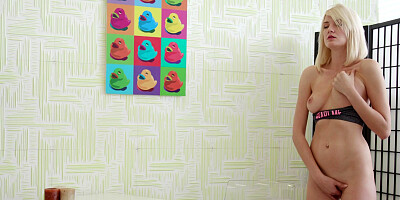 Hot blonde Bree Haze messes around with her body